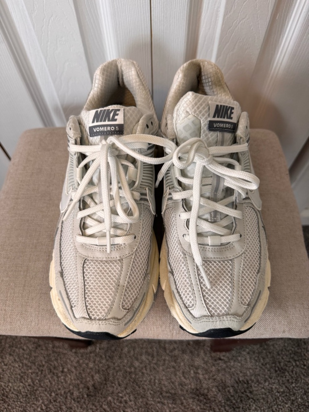 Mens Nike Zoom Vomero 5 Running Sneaker Cream/Light Gray Size 8 Sign Light Wear - Picture 5 of 12